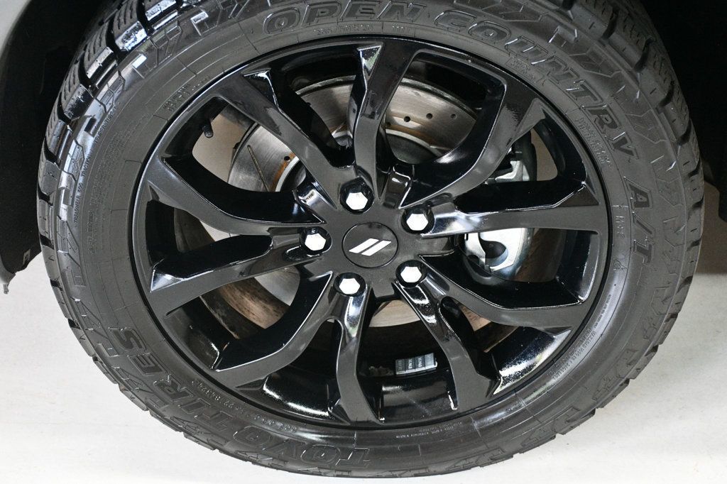2019 Dodge Durango R/T photo 13