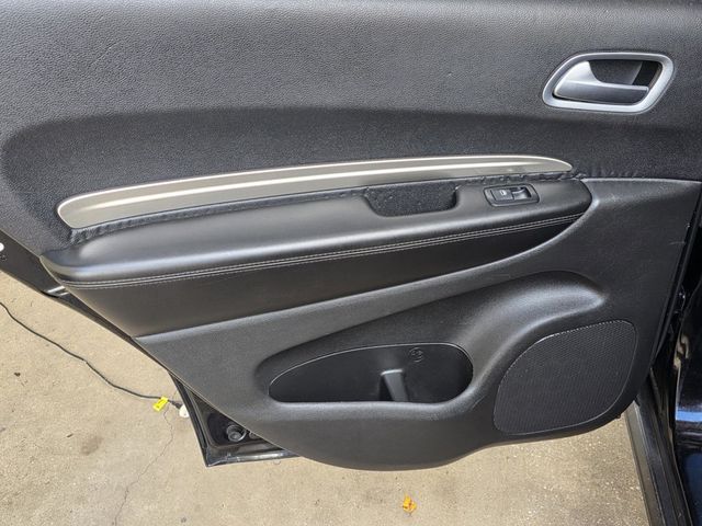 2019 Dodge Durango SXT - 23092219 - 25