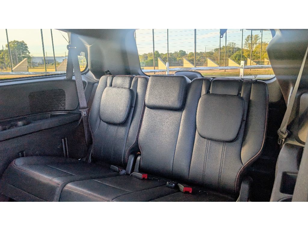 2019 Dodge Grand Caravan GT photo 11