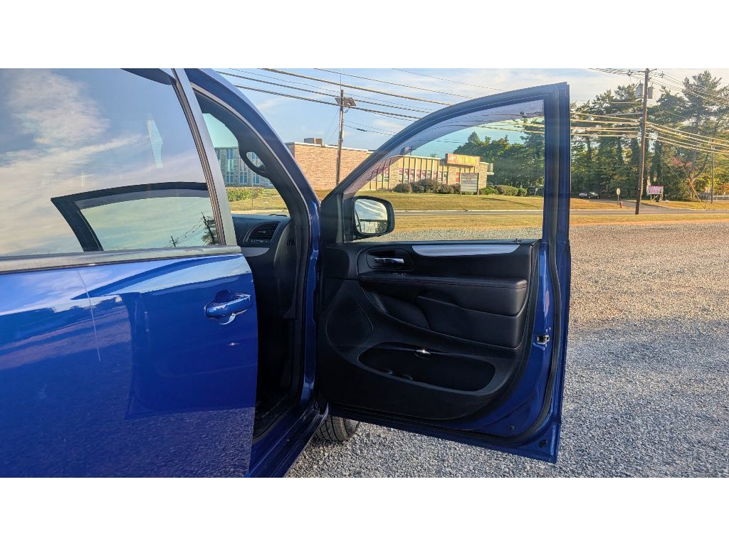 2019 Dodge Grand Caravan GT photo 12