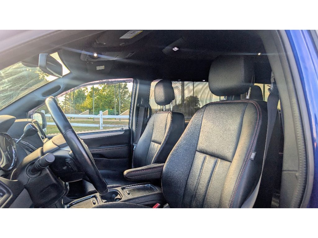 2019 Dodge Grand Caravan GT photo 16