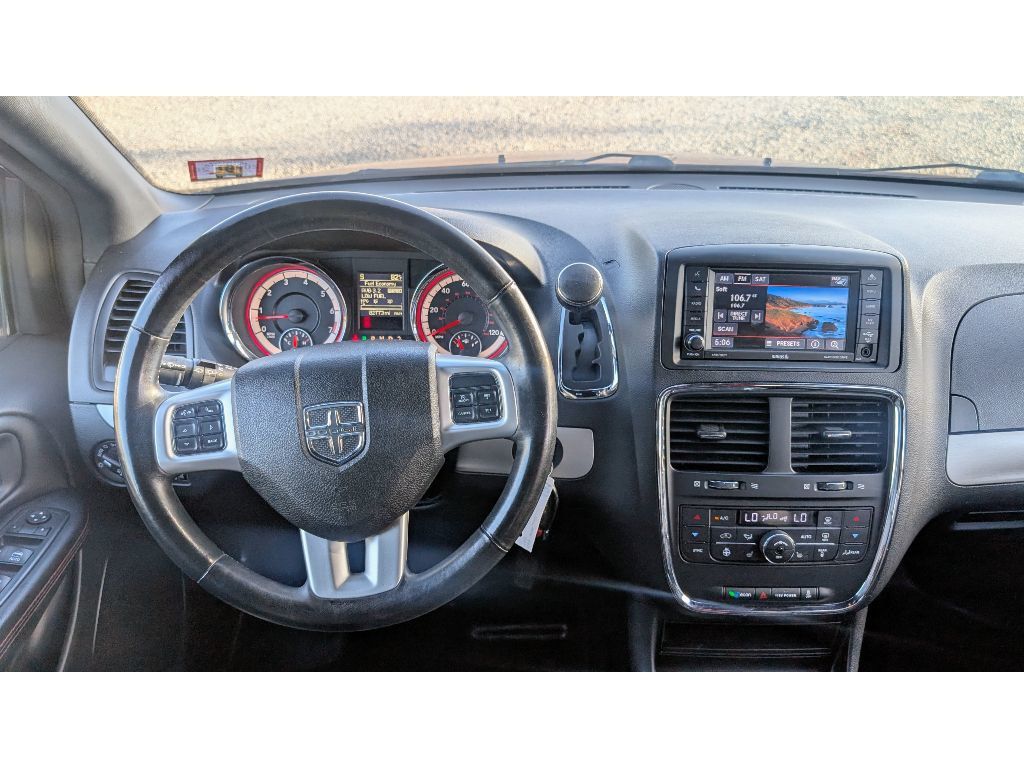 2019 Dodge Grand Caravan GT photo 25