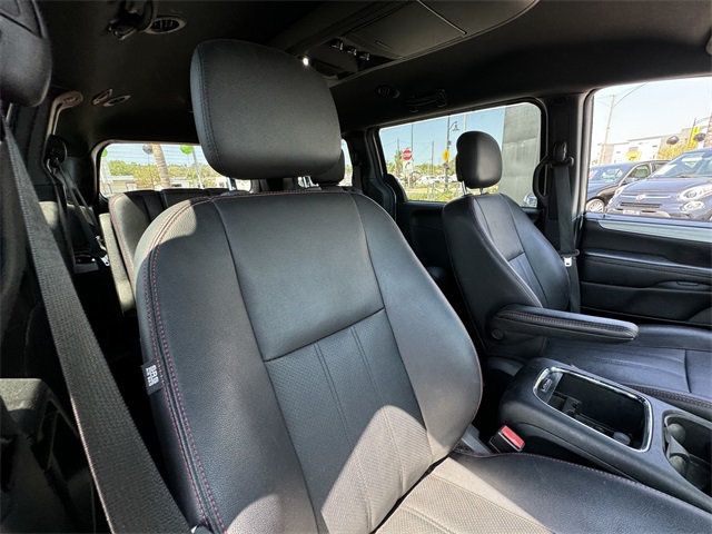 2019 Dodge Grand Caravan GT - 22573687 - 9