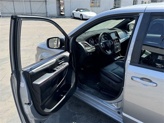 2019 Dodge Grand Caravan GT - 22573687 - 16