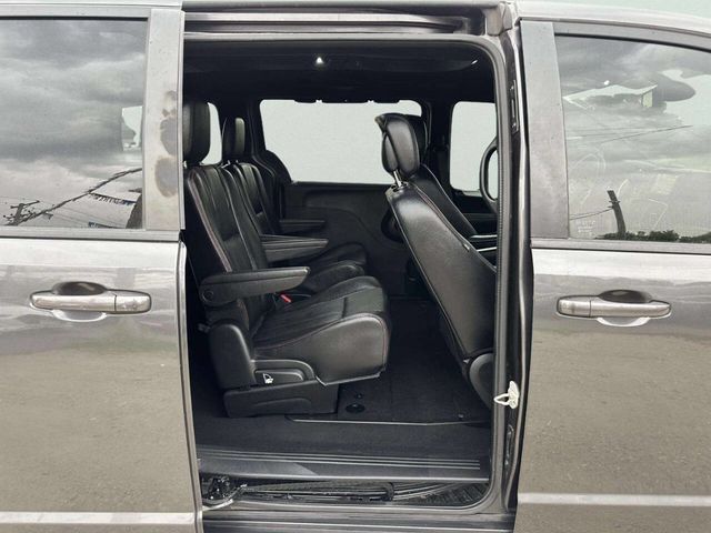 2019 Dodge Grand Caravan GT 4dr Mini Van - 23027922 - 17