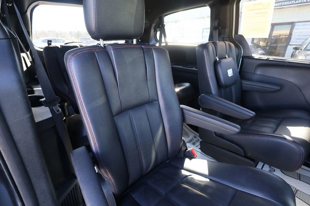 2019 Dodge Grand Caravan GT Minivan 4D - 23016179 - 28