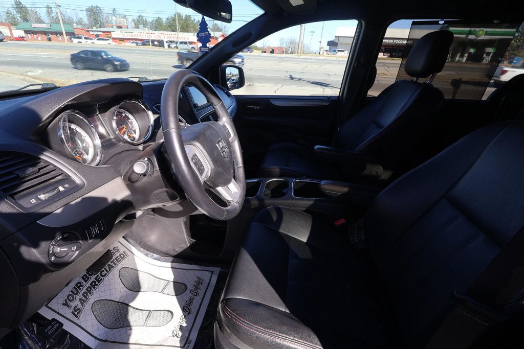 2019 Dodge Grand Caravan GT Minivan 4D - 23016179 - 8