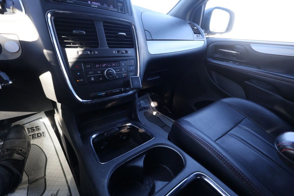 2019 Dodge Grand Caravan GT Minivan 4D - 23078770 - 21