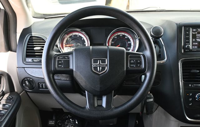2019 Dodge Grand Caravan SE - 23058096 - 11