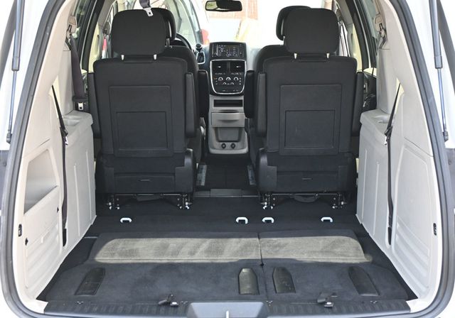 2019 Dodge Grand Caravan SE - 23058096 - 19