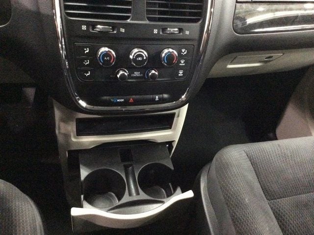 2019 Dodge Grand Caravan SE - 22943005 - 17