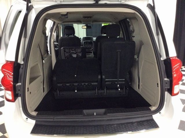 2019 Dodge Grand Caravan SE - 22943005 - 24