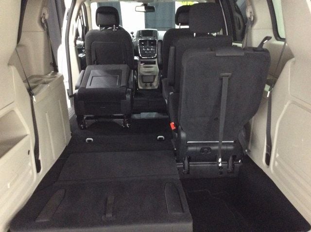 2019 Dodge Grand Caravan SE - 22943005 - 26