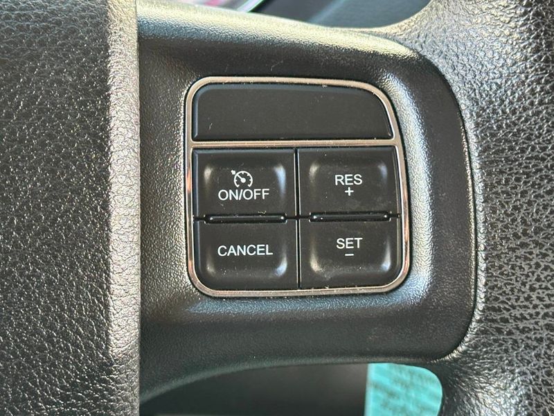 2019 Dodge Grand Caravan SE 4dr Mini Van - 22915522 - 29