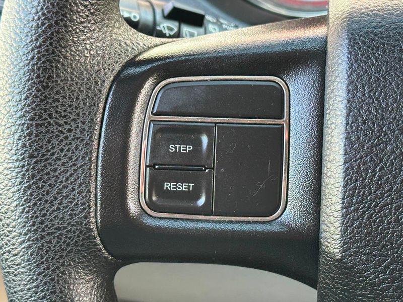 2019 Dodge Grand Caravan SE 4dr Mini Van - 22915522 - 30