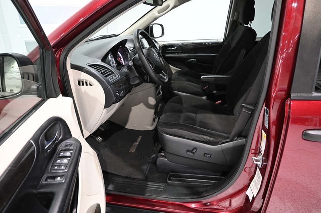 2019 Dodge Grand Caravan SE Handicap Mobility Van - 23033590 - 12