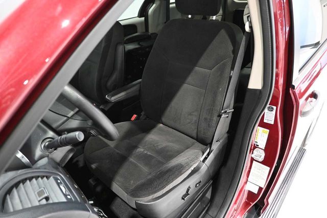 2019 Dodge Grand Caravan SE Handicap Mobility Van - 23033590 - 13