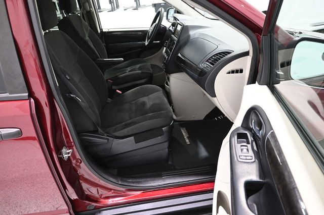 2019 Dodge Grand Caravan SE Handicap Mobility Van - 23033590 - 14