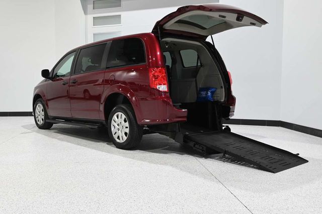 2019 Dodge Grand Caravan SE Handicap Mobility Van - 23033590 - 1