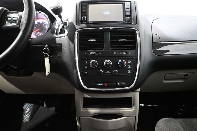 2019 Dodge Grand Caravan SE Handicap Mobility Van - 23033590 - 23