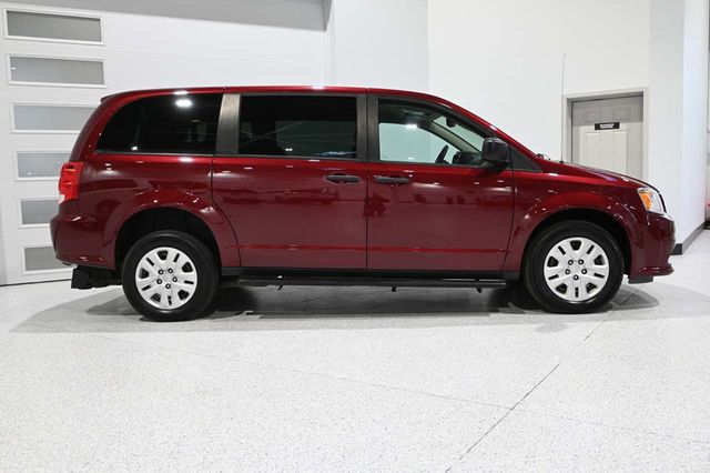2019 Dodge Grand Caravan SE Handicap Mobility Van - 23033590 - 4