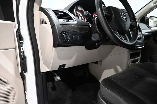 2019 Dodge Grand Caravan SE Mobility Handicap Van - 22987339 - 25