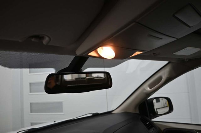 2019 Dodge Grand Caravan SE Mobility Handicap Van - 22987339 - 26