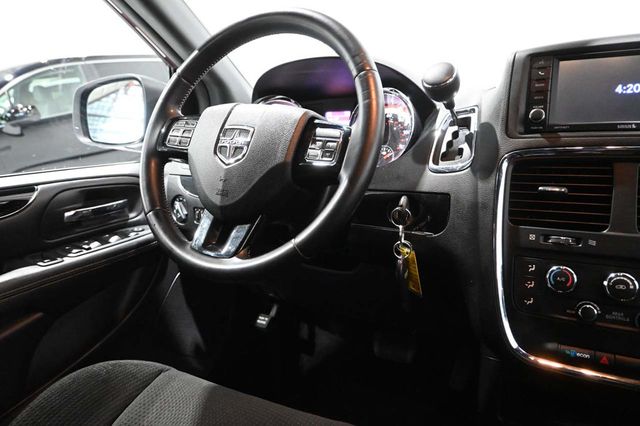 2019 Dodge Grand Caravan SE Plus Wagon - 23030870 - 22