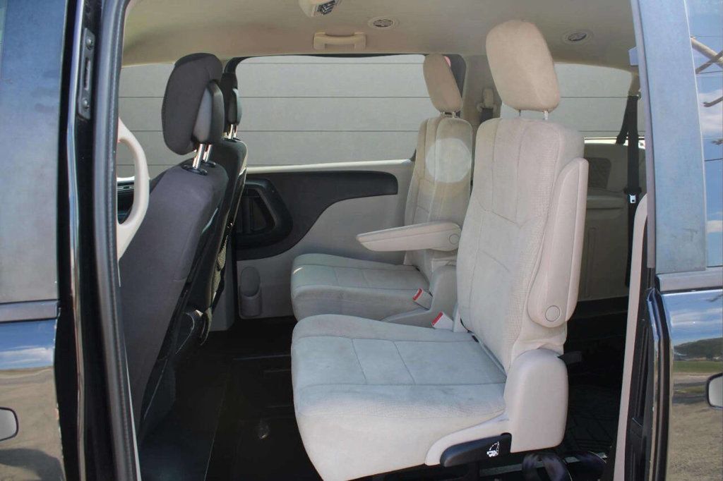 2019 Dodge Grand Caravan SE Plus Wagon - 22927042 - 15