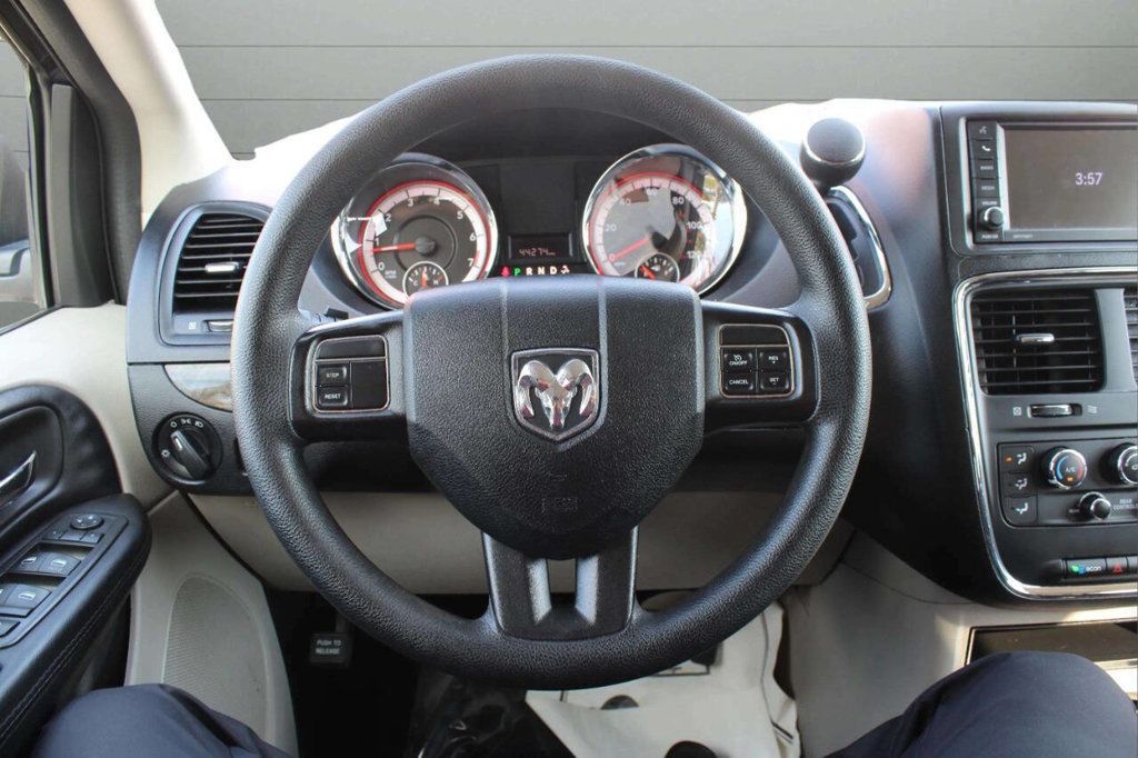2019 Dodge Grand Caravan SE Plus Wagon - 22927042 - 19