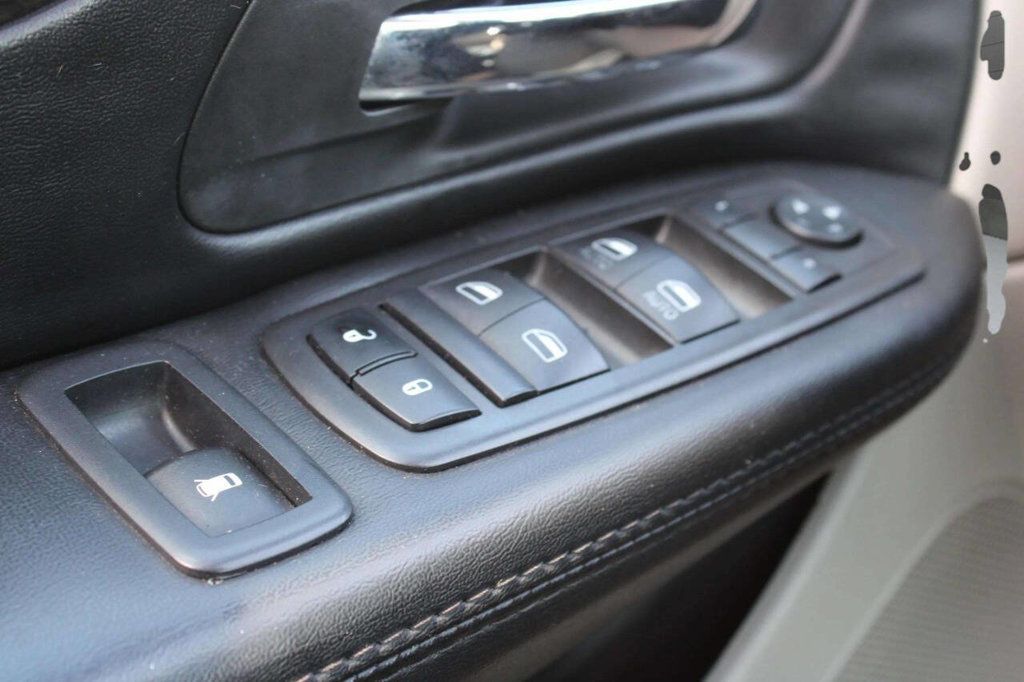 2019 Dodge Grand Caravan SE Plus Wagon - 22927042 - 32
