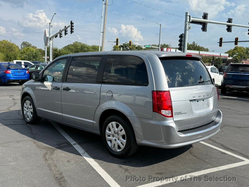 2019 Dodge Grand Caravan SE photo 8