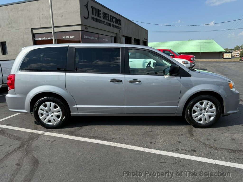 2019 Dodge Grand Caravan SE photo 14