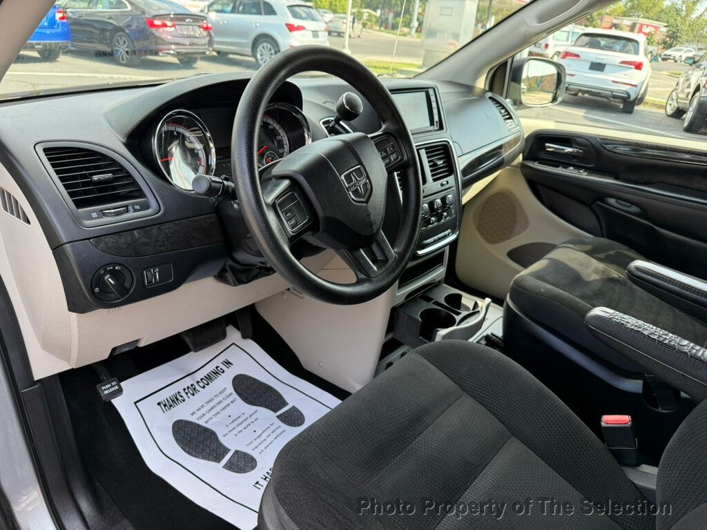 2019 Dodge Grand Caravan SE photo 15