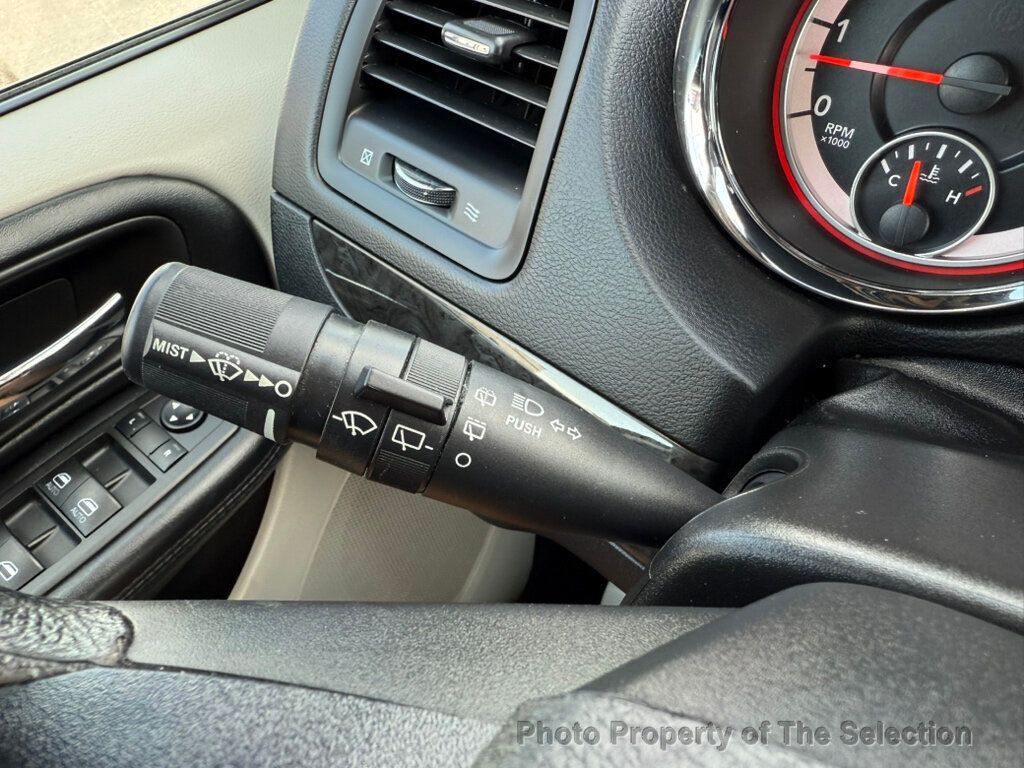2019 Dodge Grand Caravan SE photo 19