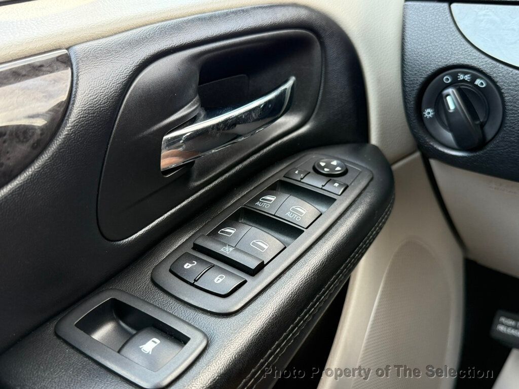 2019 Dodge Grand Caravan SE photo 27