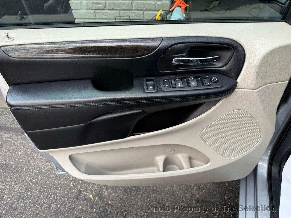 2019 Dodge Grand Caravan SE photo 28