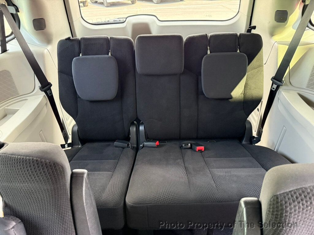 2019 Dodge Grand Caravan SE photo 31