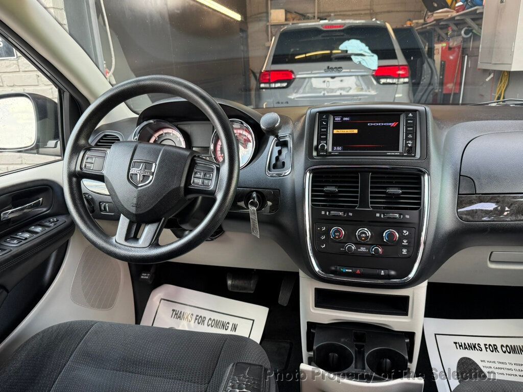 2019 Dodge Grand Caravan SE photo 37