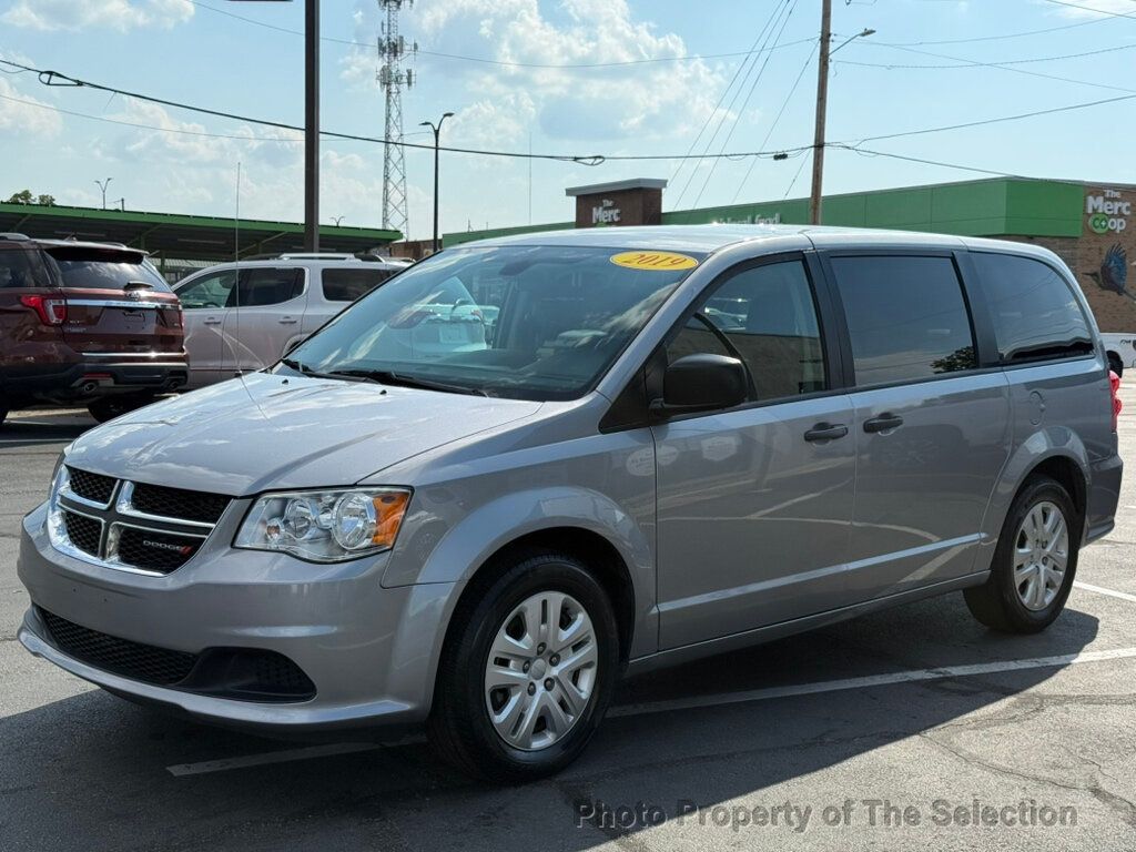 2019 Dodge Grand Caravan SE photo 5