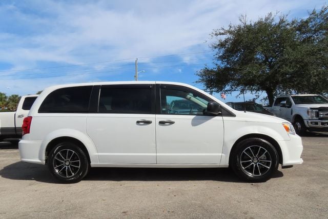 2019 DODGE GRAND CARAVAN SE Wagon - 22651257 - 2