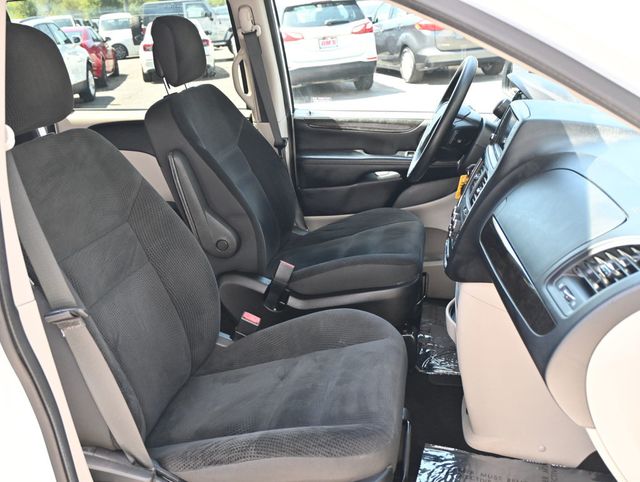 2019 Dodge Grand Caravan SE Wagon - 23058870 - 17