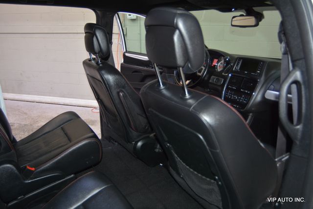 2019 Dodge Grand Caravan SE Wagon - 22846961 - 16