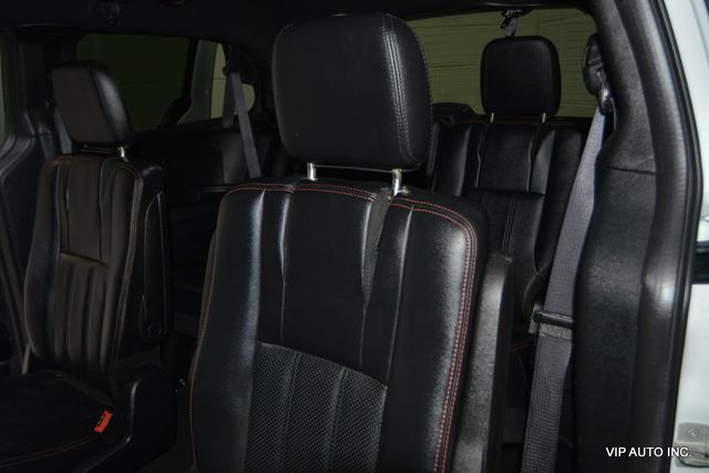 2019 Dodge Grand Caravan SE Wagon - 22846961 - 19