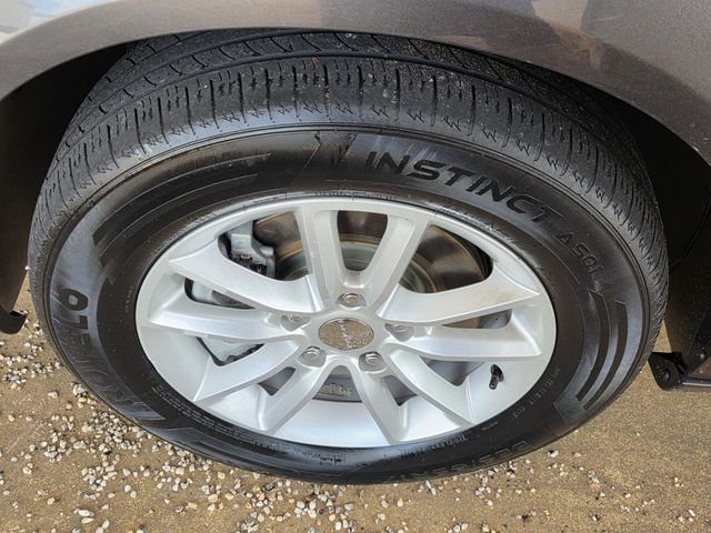 2019 Dodge Grand Caravan SXT - 23056518 - 30