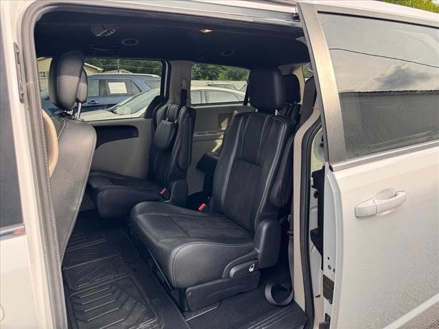 2019 Dodge Grand Caravan SXT - 22429527 - 18