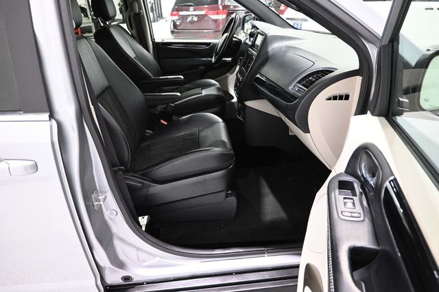 2019 Dodge Grand Caravan SXT - 22982251 - 13