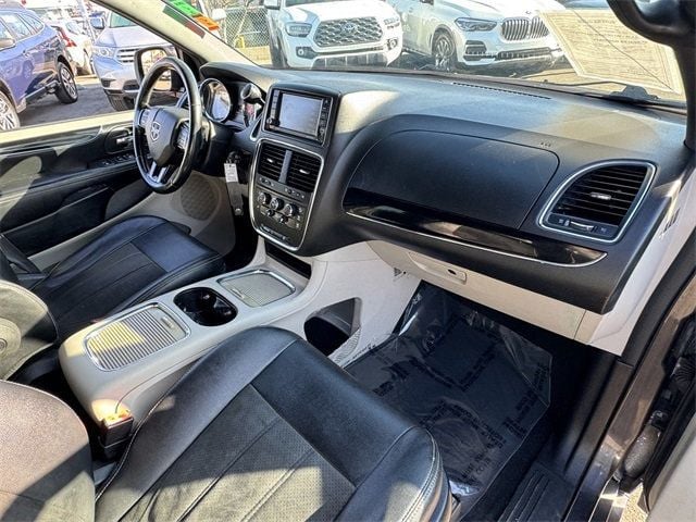 2019 Dodge Grand Caravan SXT - 22732770 - 9