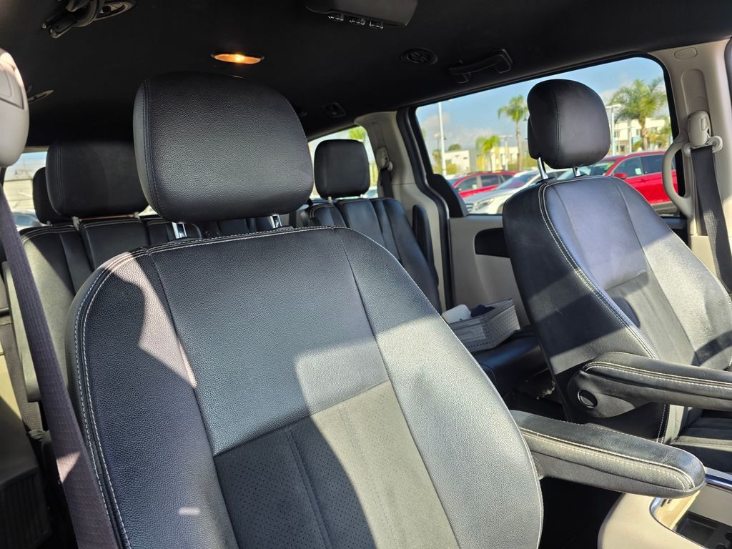 2019 Dodge Grand Caravan SXT - 22996546 - 9