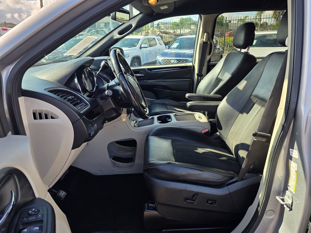 2019 Dodge Grand Caravan SXT - 22996546 - 15